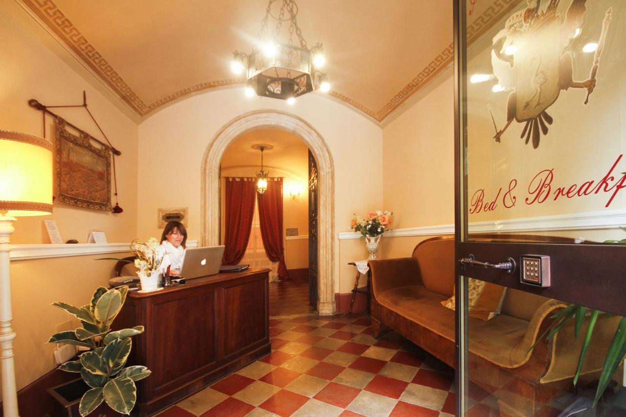 シエーナ Antica Residenza Cicogna Bed & Breakfast エクステリア 写真